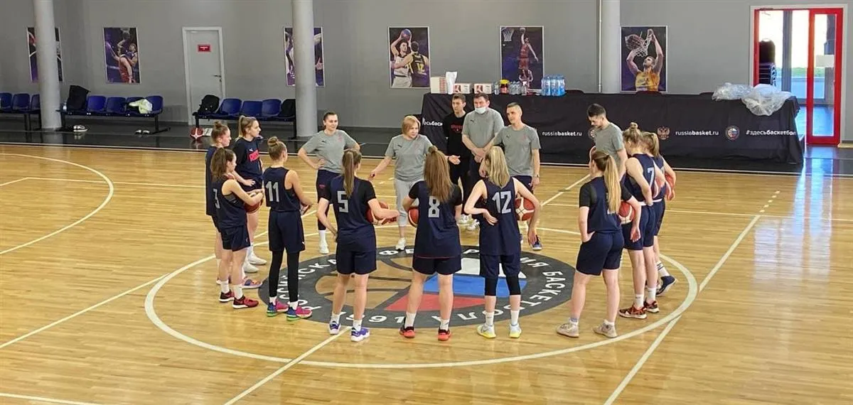 Два игрока МБА на просмотре в сборной России U16