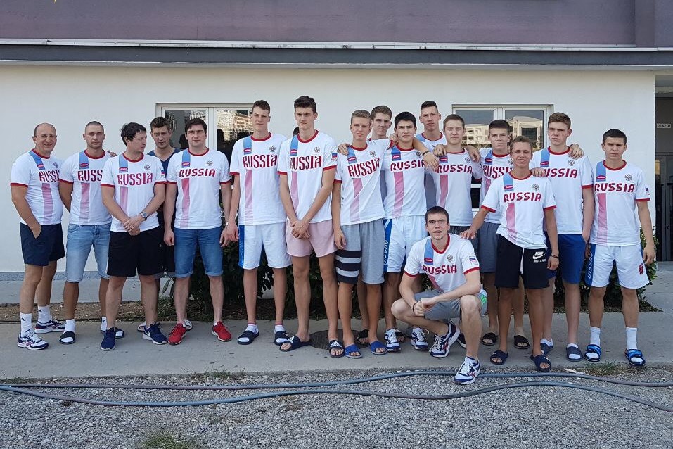 Сборная России под руководством Александра Антипова стартует на Евро U-16