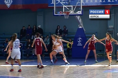 В Курске начались игры очередного этапа чемпионата ДЮБЛ