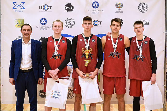 Серебро МБА 3х3