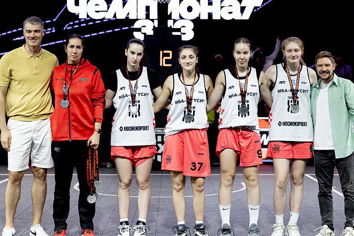 Остановились в шаге от чемпионства 