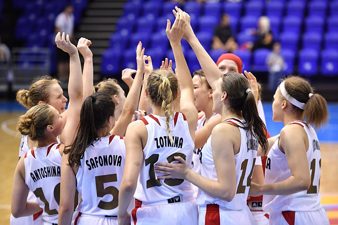 Россия встретится с Францией в 1/8 финал чемпионата Европы U-18