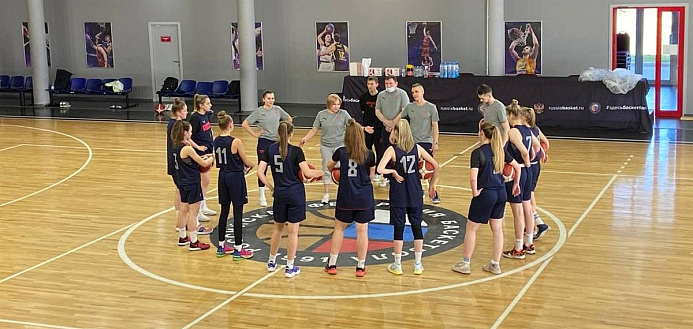 Два игрока МБА на просмотре в сборной России U16